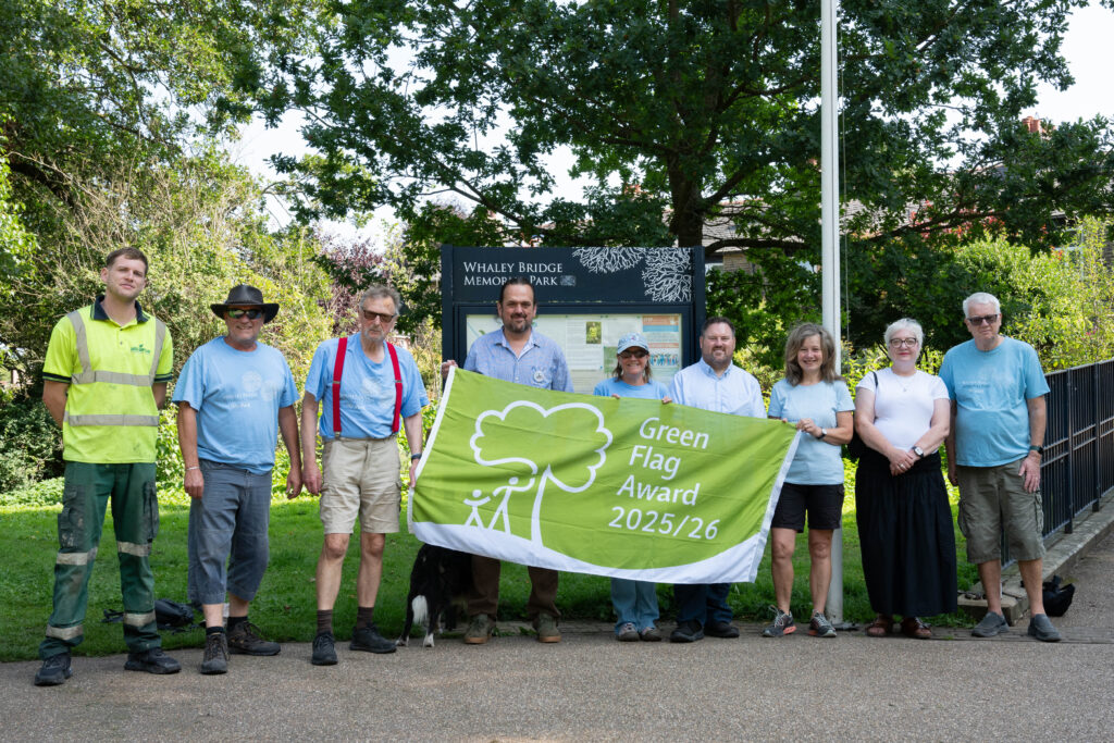 Councillors, volunteers and staff with this year’s prestigious Green Flag.